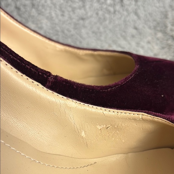 Marc Fisher Shaylie Mary Jane Pumps Elegant Velvet Sz 8.5 Burgundy 3.5 inch Heel - Picture 5 of 8
